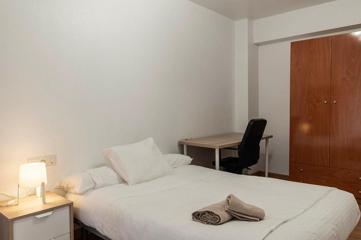 Funcional Y Renovado Apartamento En Iturrama Pamplona Exteriér fotografie