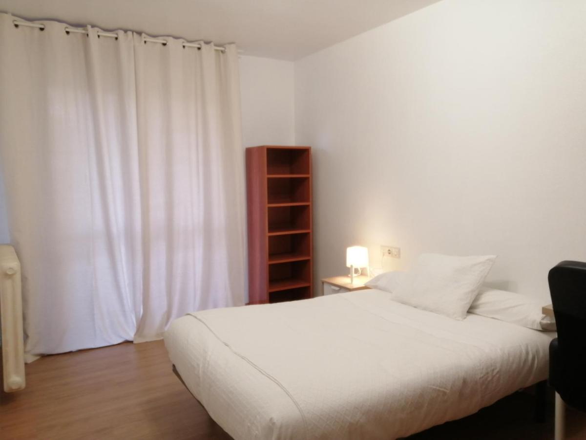 Funcional Y Renovado Apartamento En Iturrama Pamplona Exteriér fotografie