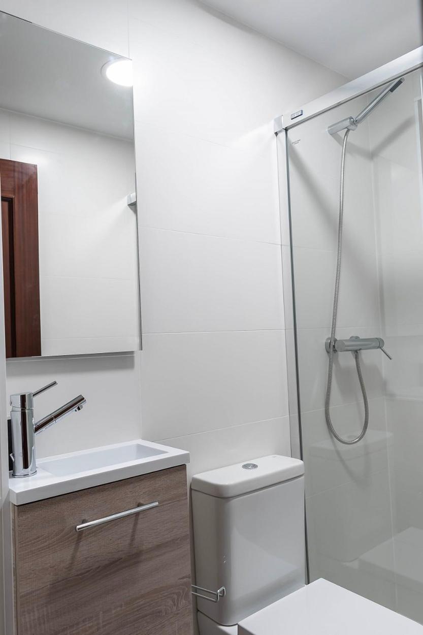 Funcional Y Renovado Apartamento En Iturrama Pamplona Exteriér fotografie
